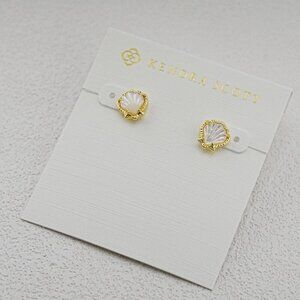 Kendra Scott Scallop Stud Earrings